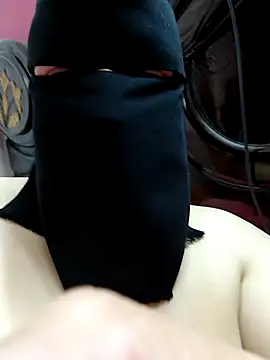 Warda Egy online show from 03/27/26, 09:53