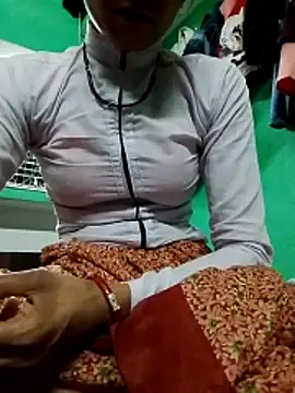 Komal4050 online show from 05/13/26, 05:49