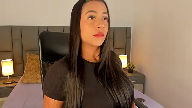 Amelie Belle  online show from 03/29/26, 06:19