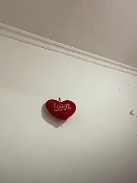 Amber Sinn online show from 03/11/26, 07:42