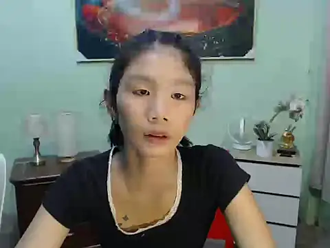 Snapshot of littlemikay chatting on 07/15/26, 12:21 littlemikay online show from 07/15/26, 12:21