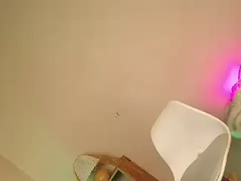 BitchWithTaste online show from 03/06/26, 10:17