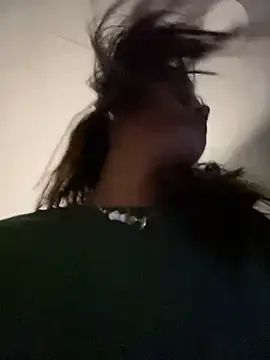 RachelWeisz  online show from 03/30/26, 10:16