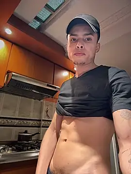 Snapshot of Eros_lee chatting on 02/16/26, 09:11 Eros lee online show from 02/16/26, 09:11