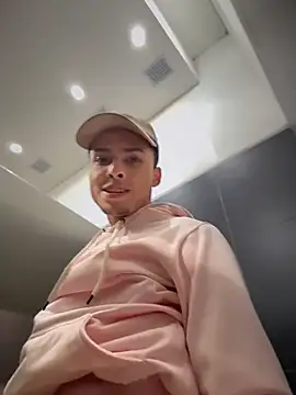 Snapshot of Eros_lee chatting on 02/23/26, 10:40 Eros lee online show from 02/23/26, 10:40