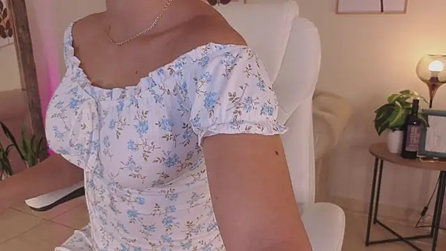 Snapshot of katt_souza1 chatting on 08/01/26, 05:50 katt souza1 online show from 08/01/26, 05:50