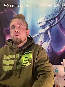 Snapshot of Smokebluntafterblunt chatting on 02/06/26, 04:54 Smokebluntafterblunt online show from 02/06/26, 04:54