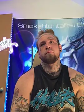 Snapshot of Smokebluntafterblunt chatting on 02/22/26, 05:22 Smokebluntafterblunt online show from 02/22/26, 05:22