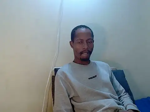 Snapshot of MRSHYGUY29 chatting on 05/11/26, 05:21 MRSHYGUY29 online show from 05/11/26, 05:21
