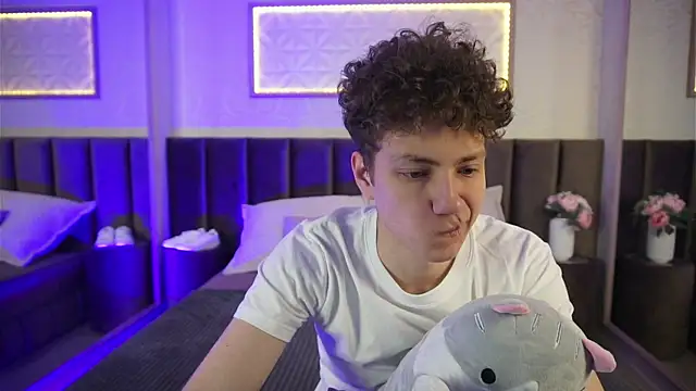 StefanBev online show from 04/22/26, 07:37