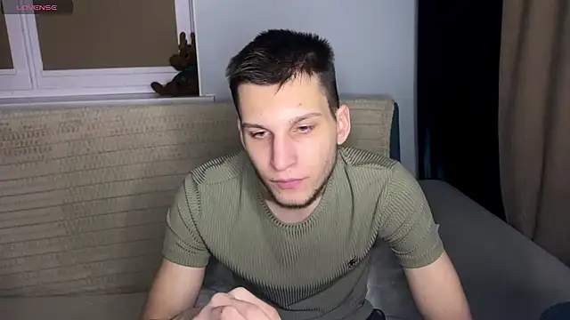 Snapshot of Donald_boy chatting on 02/17/26, 07:09 Donald boy online show from 02/17/26, 07:09