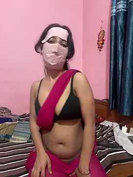Snapshot of Hello_Priya16 chatting on 07/21/26, 07:05 Hello Priya16 online show from 07/21/26, 07:05