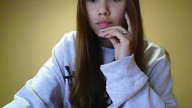 Snapshot of Maf_Girl chatting on 02/17/26, 12:07 Maf Girl online show from 02/17/26, 12:07