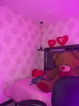 Snapshot of alahia_pink chatting on 02/23/26, 05:16 alahia pink online show from 02/23/26, 05:16