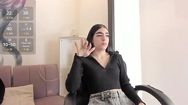 Snapshot of lorraineHunter chatting on 03/02/26, 12:12 lorraineHunter online show from 03/02/26, 12:12