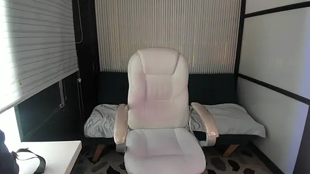 lorraineHunter online show from 04/20/26, 12:52