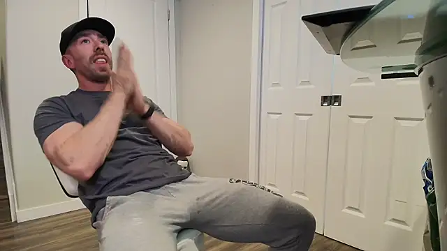 averageandsum online show from 04/24/26, 12:02