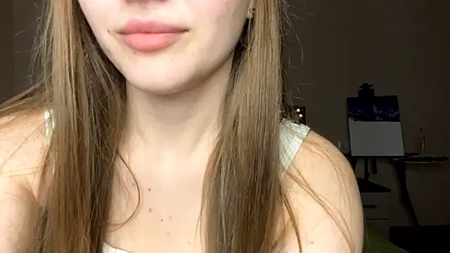 Snapshot of VivienneVesper chatting on 02/18/26, 12:06 VivienneVesper online show from 02/18/26, 12:06