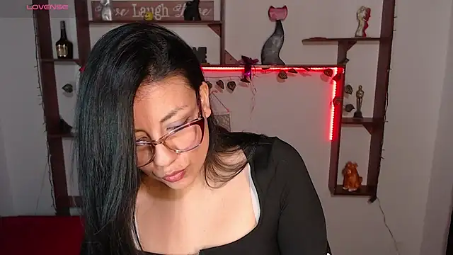 QueenRose94 online show from 03/25/26, 01:17