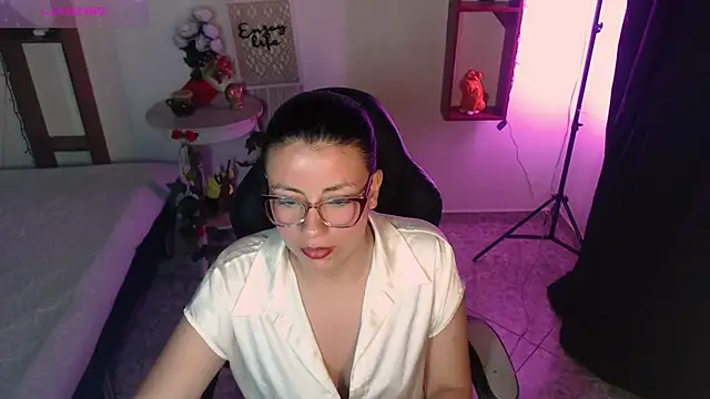 QueenRose94 online show from 03/30/26, 12:39