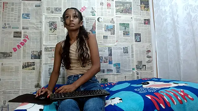 Snapshot of valeryskinnyvagi chatting on 02/08/26, 12:52 valeryskinnyvagi online show from 02/08/26, 12:52