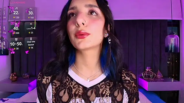 Snapshot of Aris_Suarez chatting on 06/11/26, 11:25 Aris Suarez online show from 06/11/26, 11:25