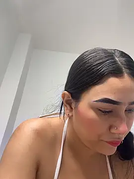 Mia  Starxxx online show from 06/18/26, 09:08