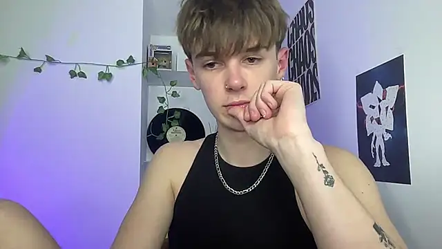 YourMilkyGuy online show from 03/20/26, 04:23