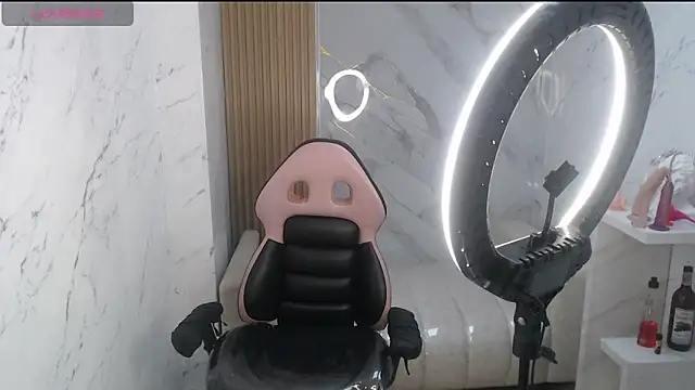 lili mint tf online show from 04/14/26, 03:34