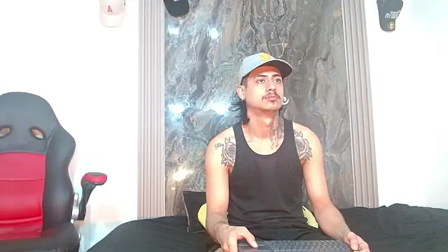 Damian-and-Camerum online show from 04/22/26, 03:20