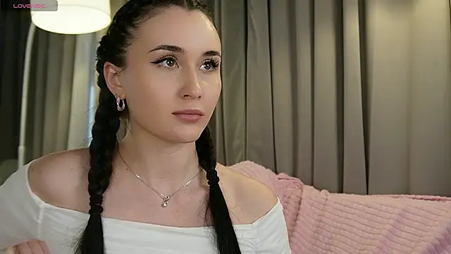 sweety pie girl online show from 03/03/26, 01:39