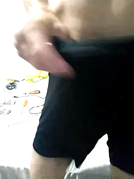 Snapshot of Luan_vaosefoder chatting on 03/21/26, 05:45 Luan vaosefoder online show from 03/21/26, 05:45