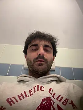 Snapshot of elia2711 chatting on 02/16/26, 08:27 elia2711 online show from 02/16/26, 08:27