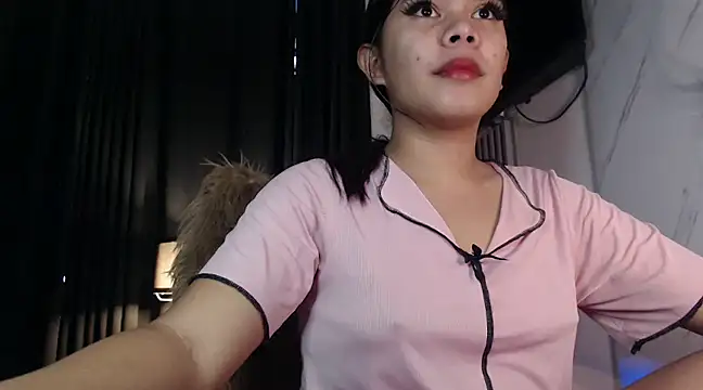 Mooree naba online show from 03/02/25, 10:48