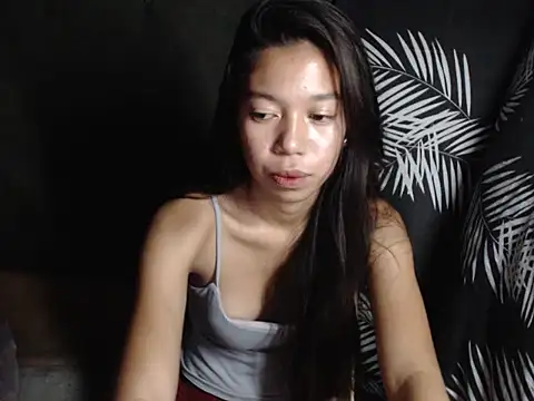 urgirlyflor online show from 04/05/26, 01:52