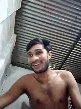 Snapshot of collboy8166 chatting on 05/12/26, 05:32 collboy8166 online show from 05/12/26, 05:32