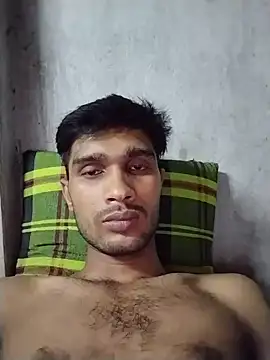 Snapshot of collboy8166 chatting on 05/25/26, 01:44 collboy8166 online show from 05/25/26, 01:44