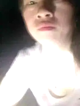 Snapshot of Nhoccon90 chatting on 02/20/26, 01:22 Nhoccon90 online show from 02/20/26, 01:22