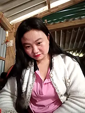 Snapshot of lisn-cute chatting on 02/24/26, 01:03 lisn-cute online show from 02/24/26, 01:03