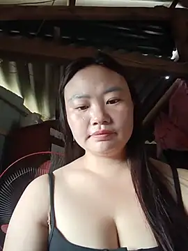 lisn-cute online show from 05/15/26, 12:28