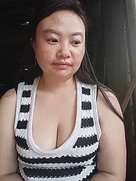 lisn-cute online show from 05/27/26, 11:46