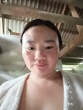 lisn-cute online show from 06/09/26, 04:13