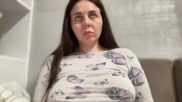 Darsy Rox online show from 04/15/26, 07:58