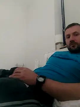 Snapshot of defaktor chatting on 02/07/26, 12:20 defaktor online show from 02/07/26, 12:20