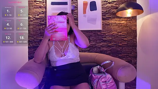 Snapshot of Celeste_Cole chatting on 02/23/26, 12:02 Celeste Cole online show from 02/23/26, 12:02