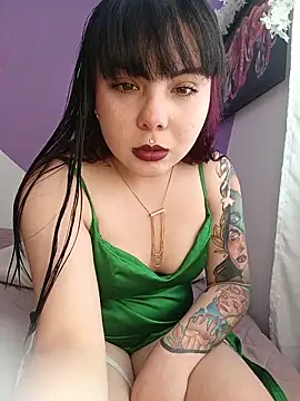 Yulska online show from 04/18/26, 01:15