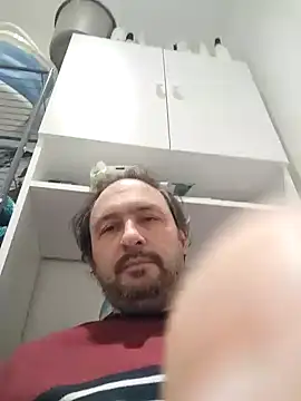 Snapshot of Luluberlu04 chatting on 03/01/26, 12:18 Luluberlu04 online show from 03/01/26, 12:18