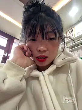 cuty lusy online show from 03/12/26, 05:13