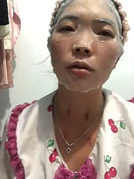 cuty lusy online show from 06/02/26, 12:51