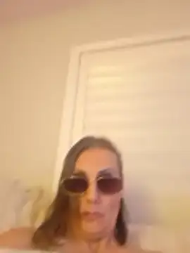 SylviaSunday online show from 06/02/26, 10:06